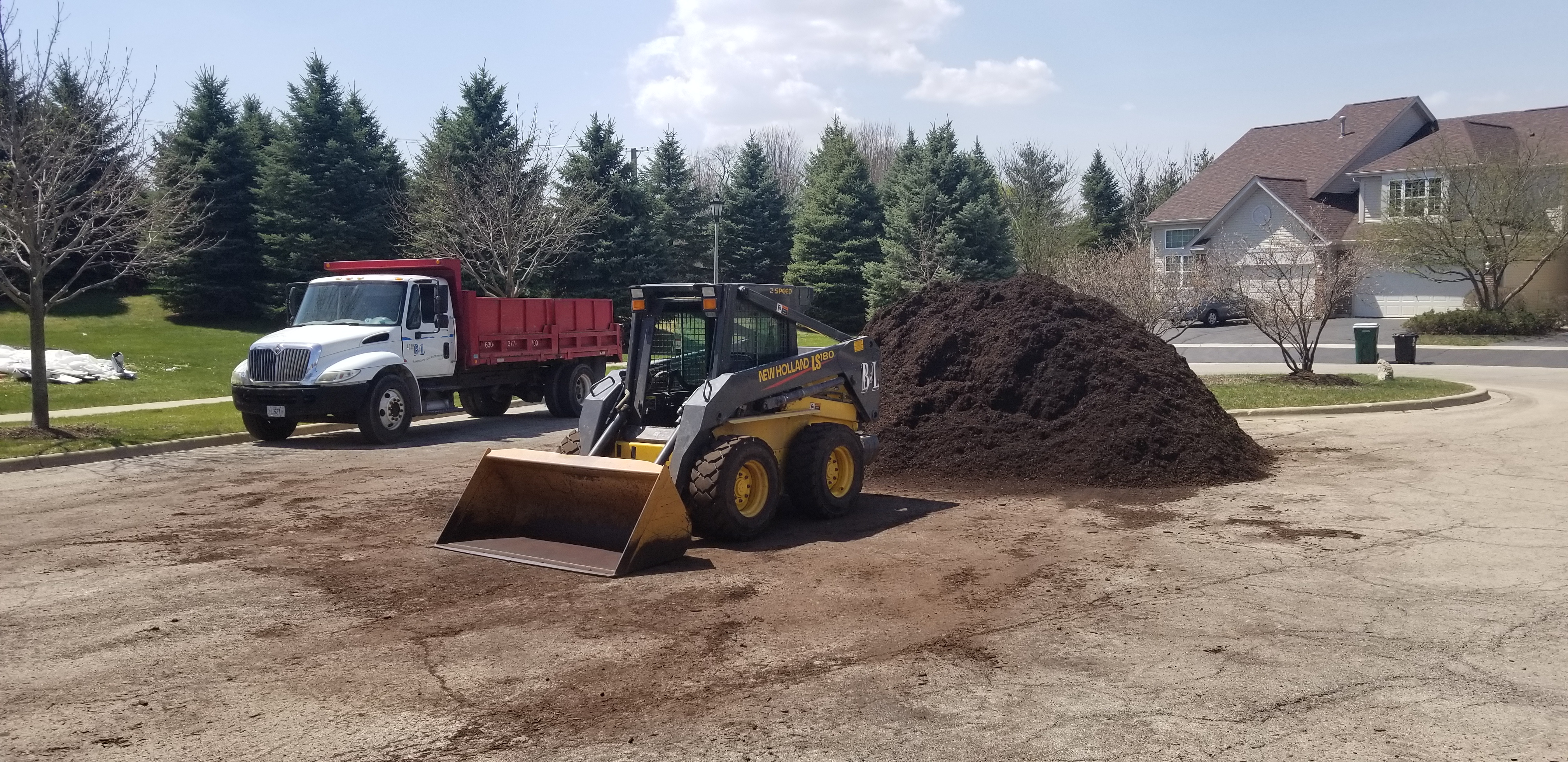 Mulch & Topsoil Installation