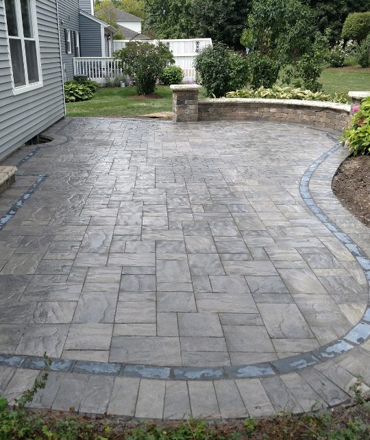 Pavers and Hardscaping Services image